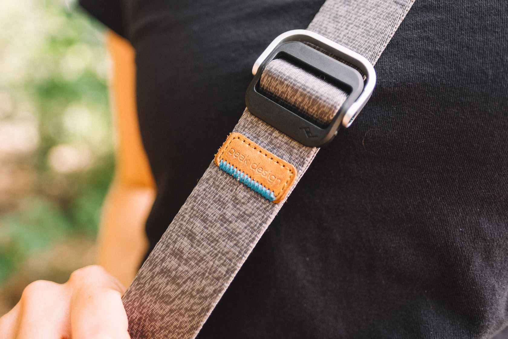 peak design slide camera strap ash