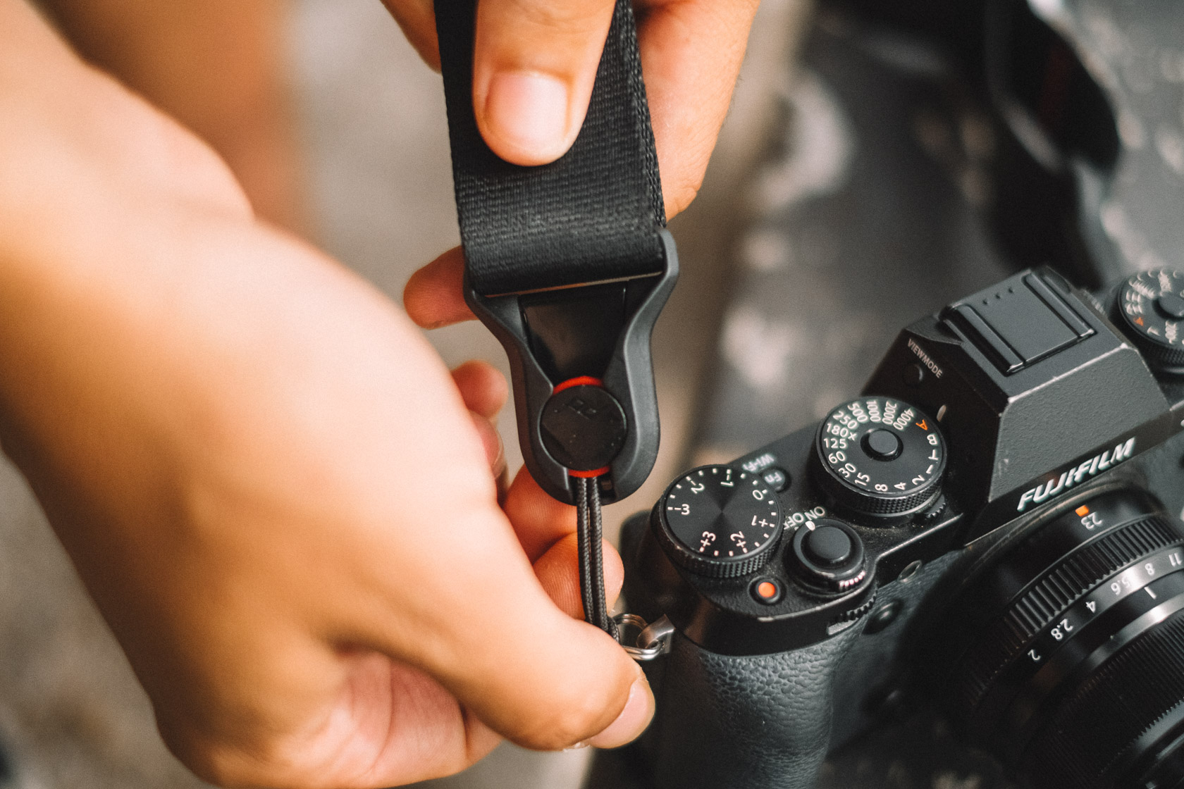 Peak design slide lite mirrorless camera strap