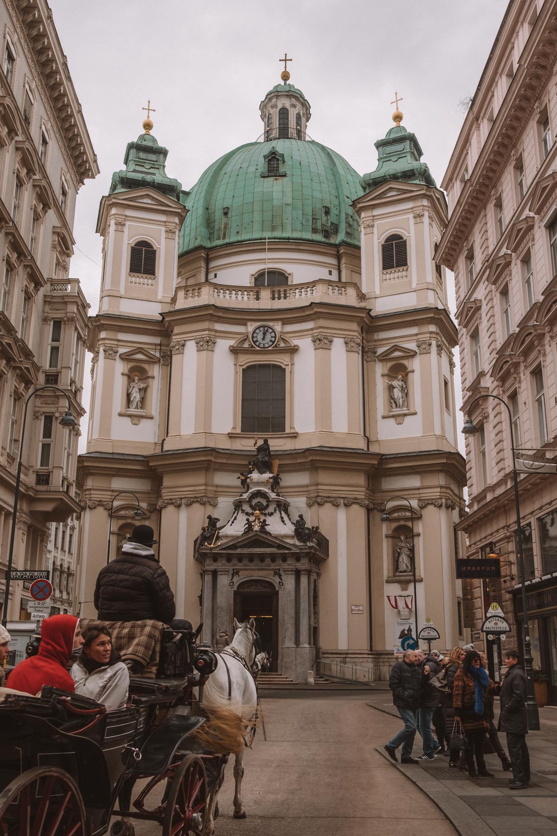 Albertinaplatz, Vienna