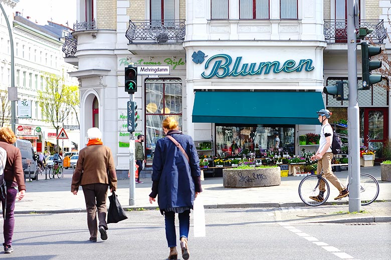 A very safe cyclist in Berlin A very safe cyclist in Berlin