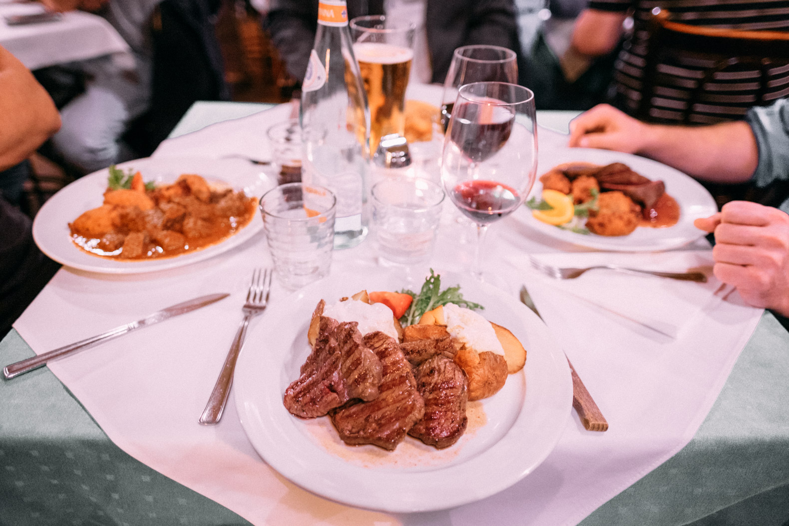 Hungarian cuisine at Café Kör