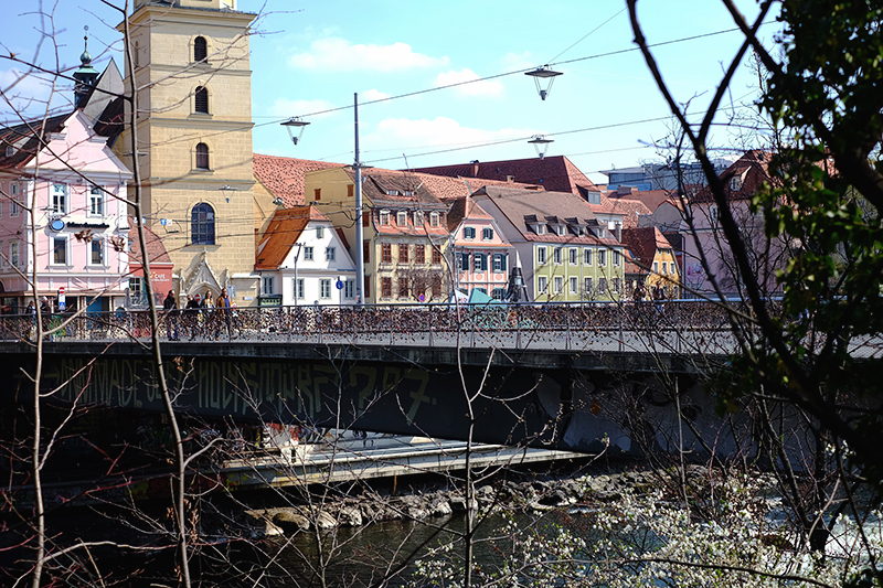 Erherzog Johann Brücke decorated with love locks Erherzog Johann Brücke decorated with love locks