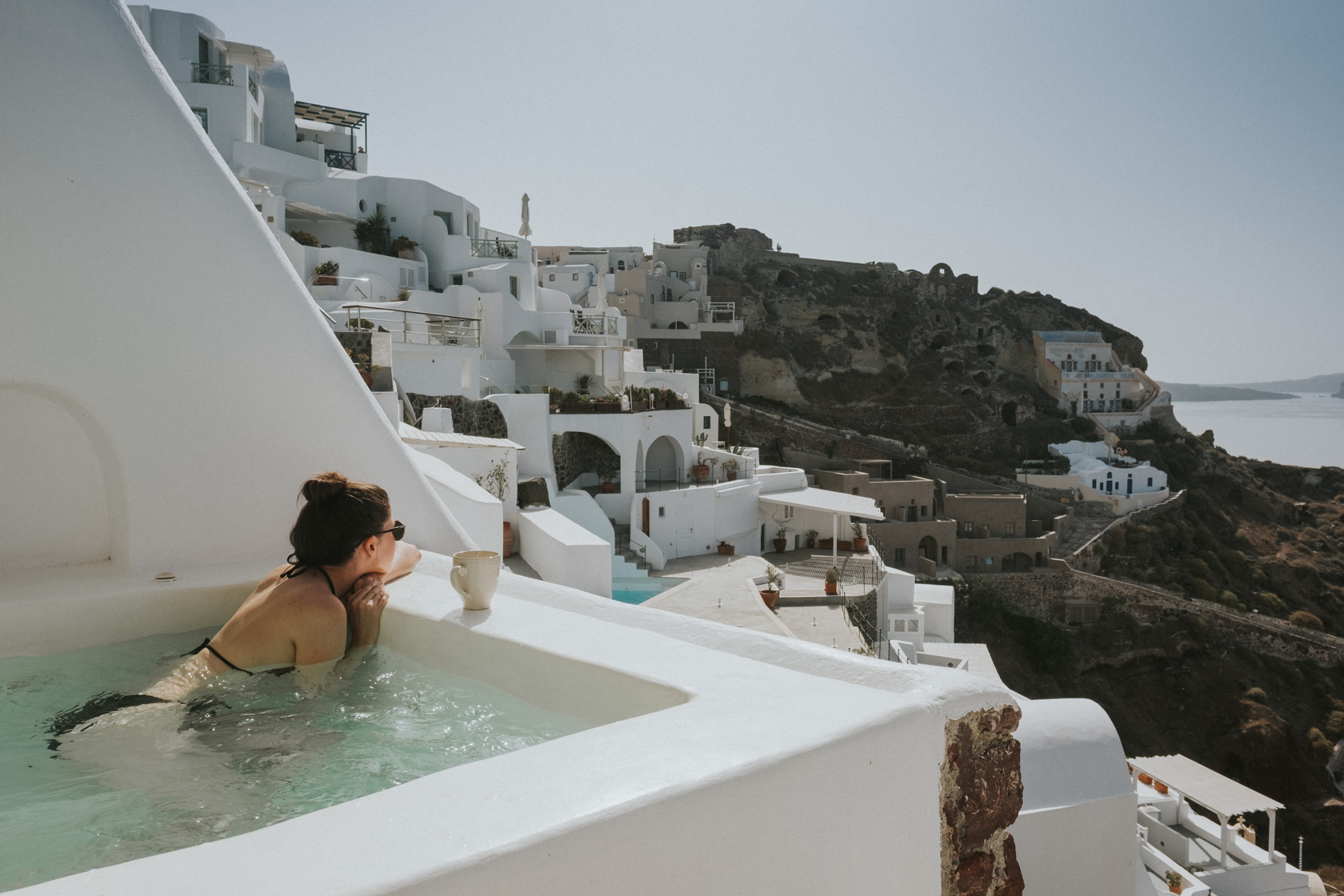 santorini jacuzzi