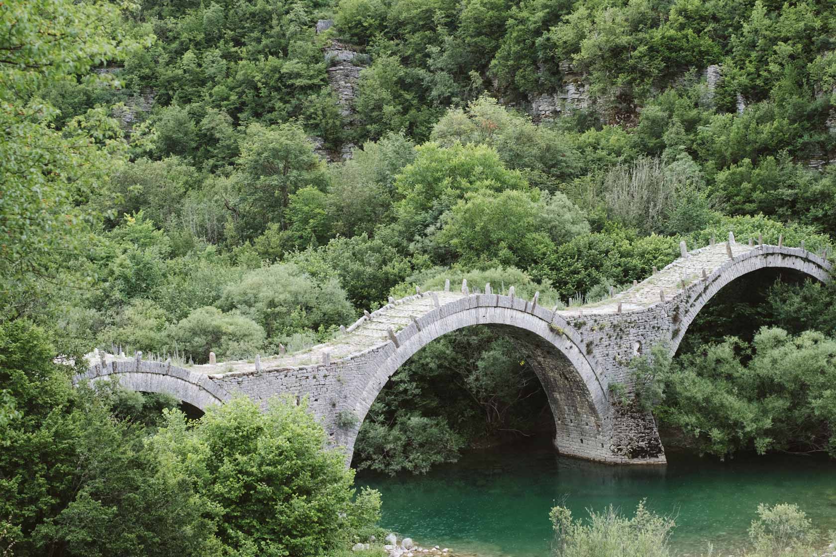 Plakidas bridge in Zagori