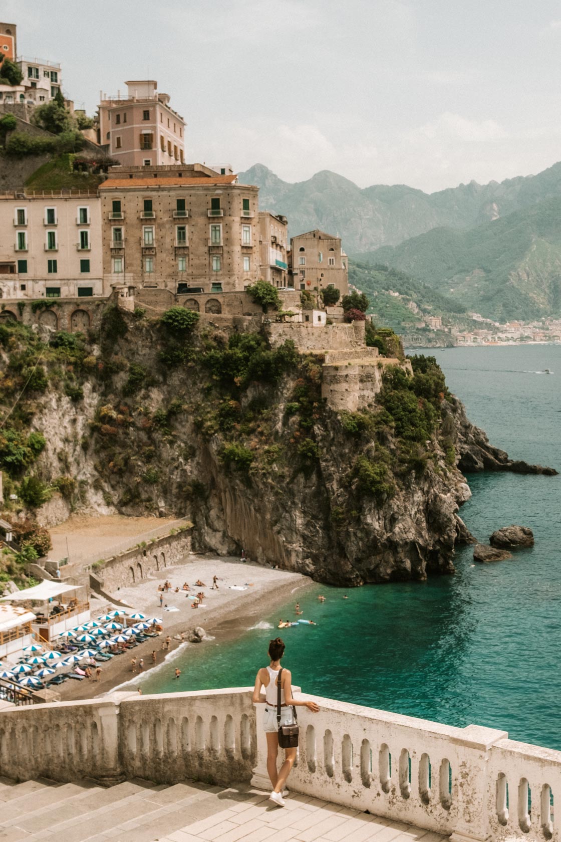 How to Dress Like You're in Italy's Amalfi Coast for Summer 2023