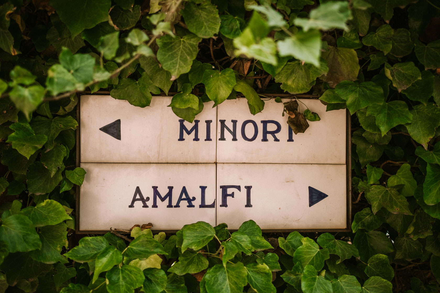 Minori and Amalfi sign