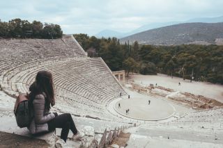 travel bloggers for greece